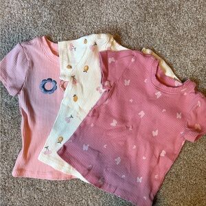 Set of Three Ribbed T-Shirts in Pink and Cream